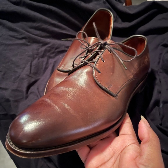 Allen Edmonds Other - Allen Edmonds Men’s Madison Plain Toe Oxford, brown 9 1/2 D